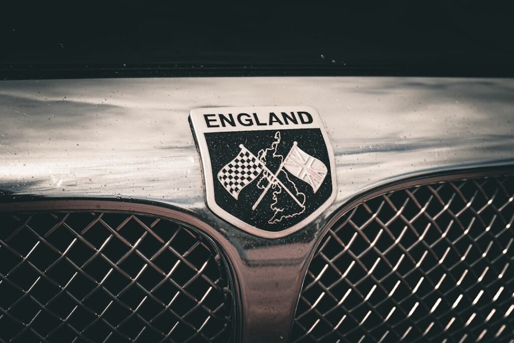 England drop Carse after nightclub incident