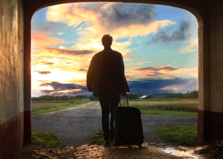 Booking Holdings vs. Expedia in B2B: Bombshell Estimate Says Booking Leads in Room Nights