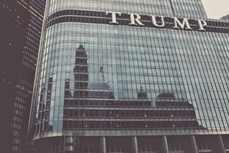 Donald Trump Gets Trolled For Renaming Lake Ontario