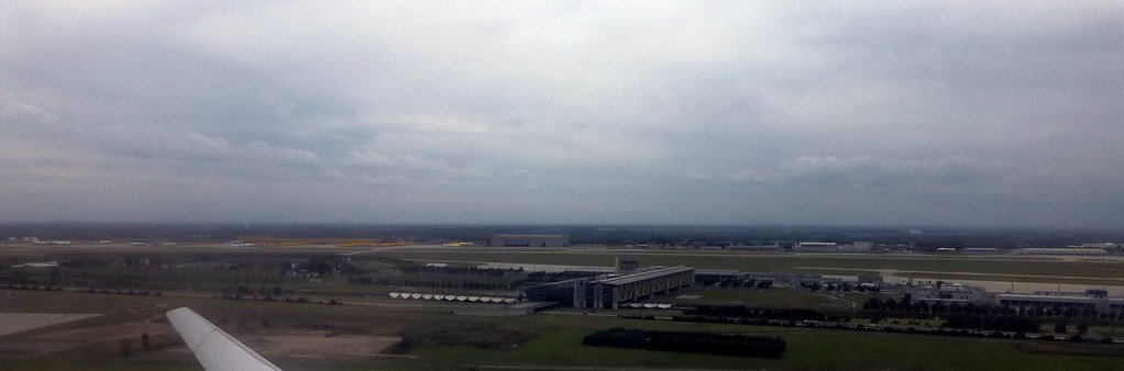 Illustrative file photograph — airport — for: Why Flight Attendants Are Fighting Google’s Purchase of Spirit Airlines Data
