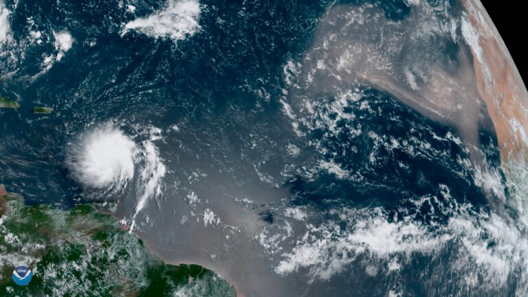 Forecasters Warn of Earlier Saharan Dust Season in Caribbean