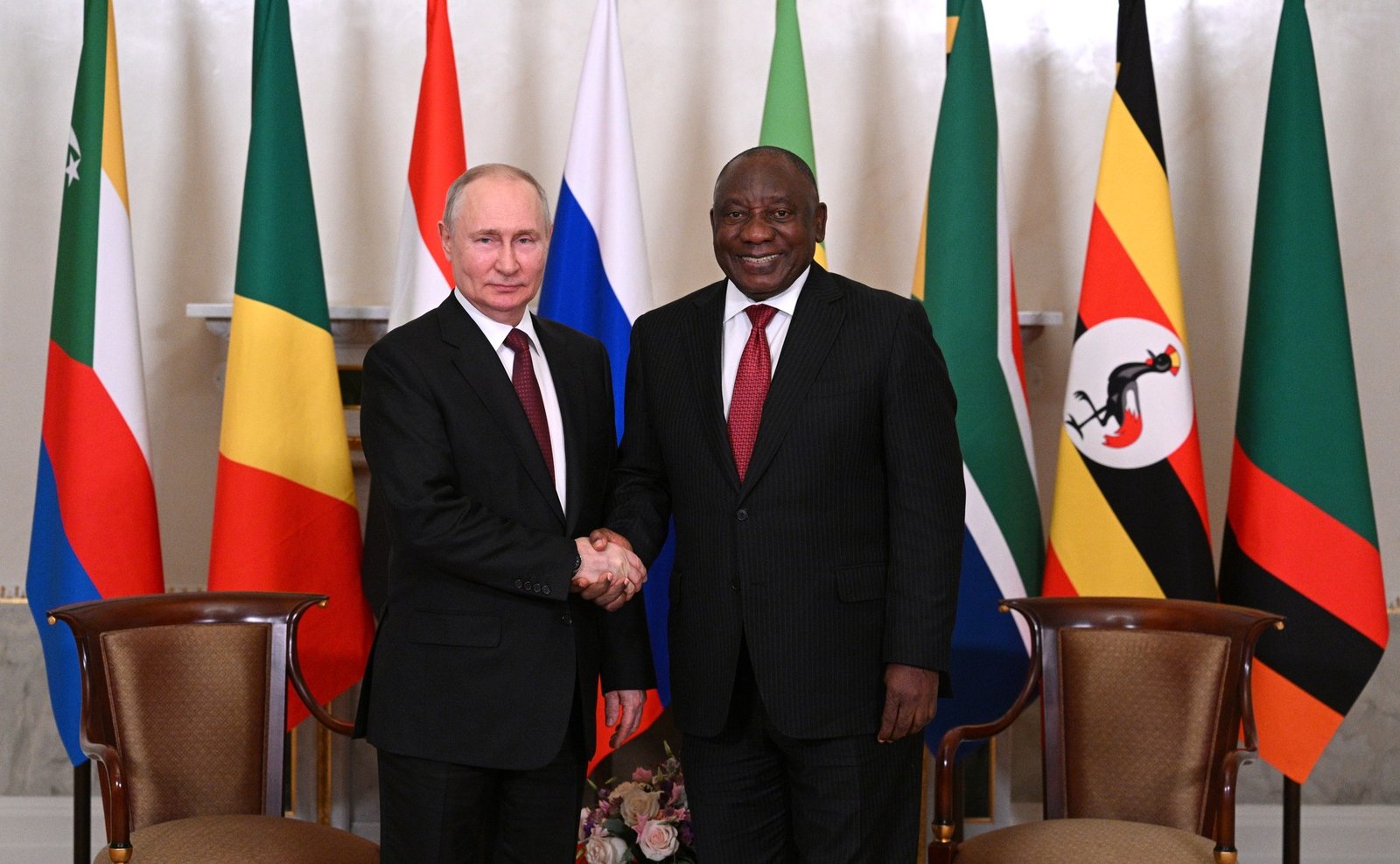 Vladimir Putin and Cyril Ramaphosa (2023-06-17)