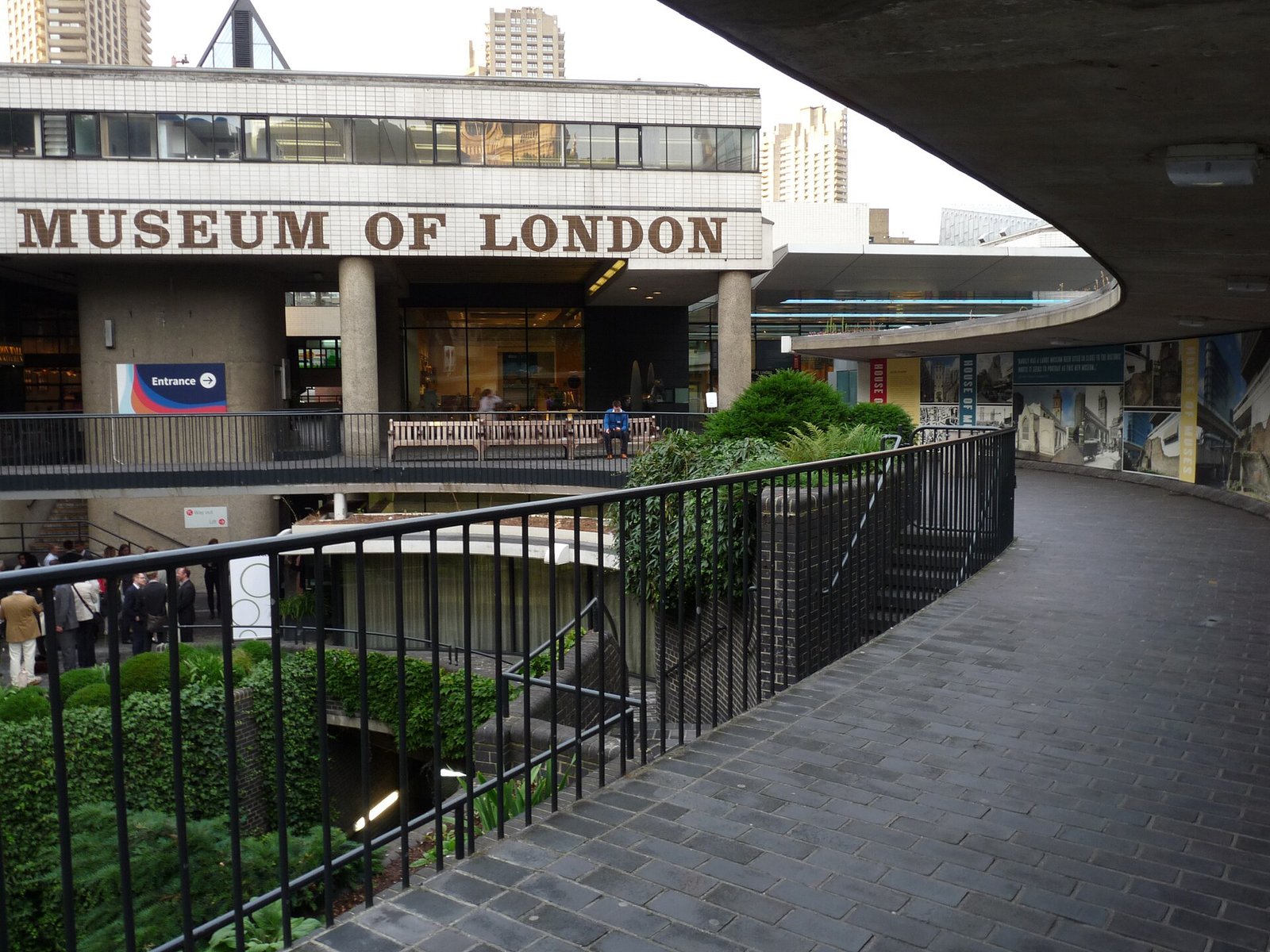 Nettleton Court view north from bridge to One London Wall to Museum of London 01
